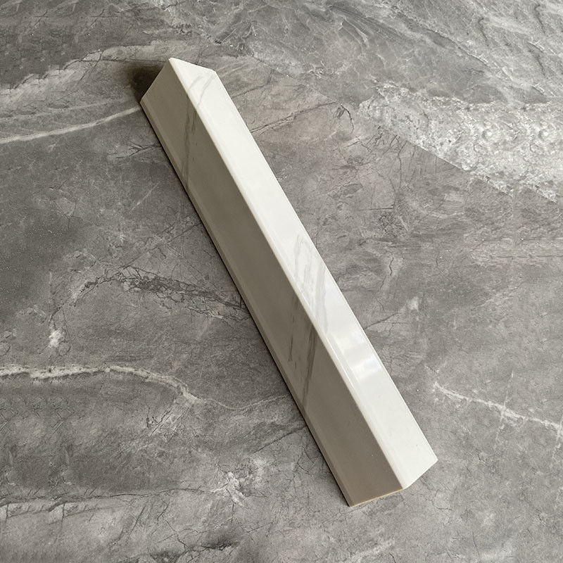 UV Dayanımlı 0.6mm-1.5mm PVC Duvar Köşe Koruyucuları Renk Kararlılığı